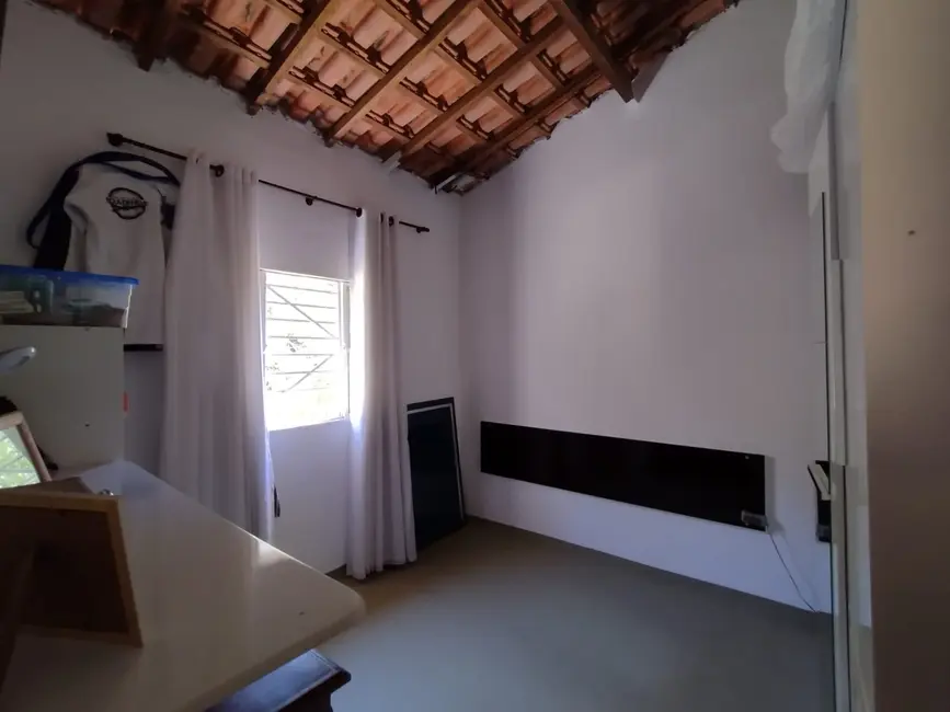 Sítio / Rancho com 3 quartos à venda, 250m2 em Barreiro, Taubate - SP - imagem 6 Foto 6 de Sítio / Rancho com 3 quartos à venda, 250m2 em Barreiro, Taubate - SP