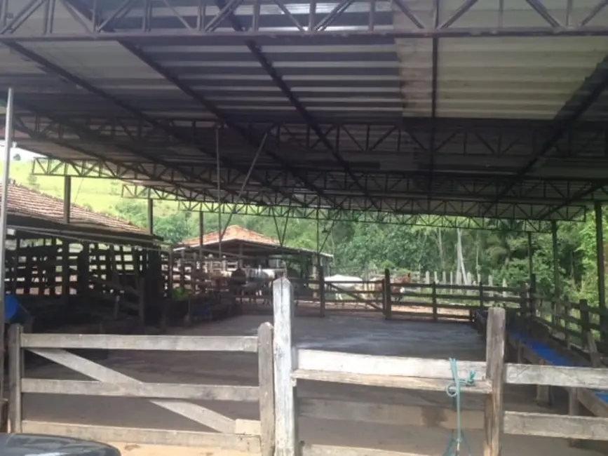 Foto 2 de Chácara com 3 quartos à venda, 4873880m2 em Registro, Taubate - SP