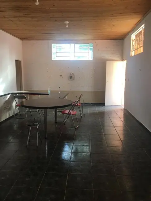 Foto 2 de Chácara com 3 quartos à venda, 2000m2 em Mandú, Pindamonhangaba - SP