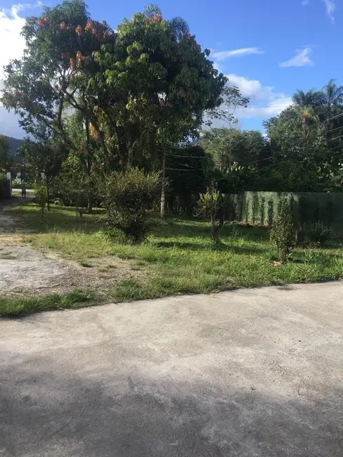 Foto 3 de Chácara com 3 quartos à venda, 2000m2 em Mandú, Pindamonhangaba - SP