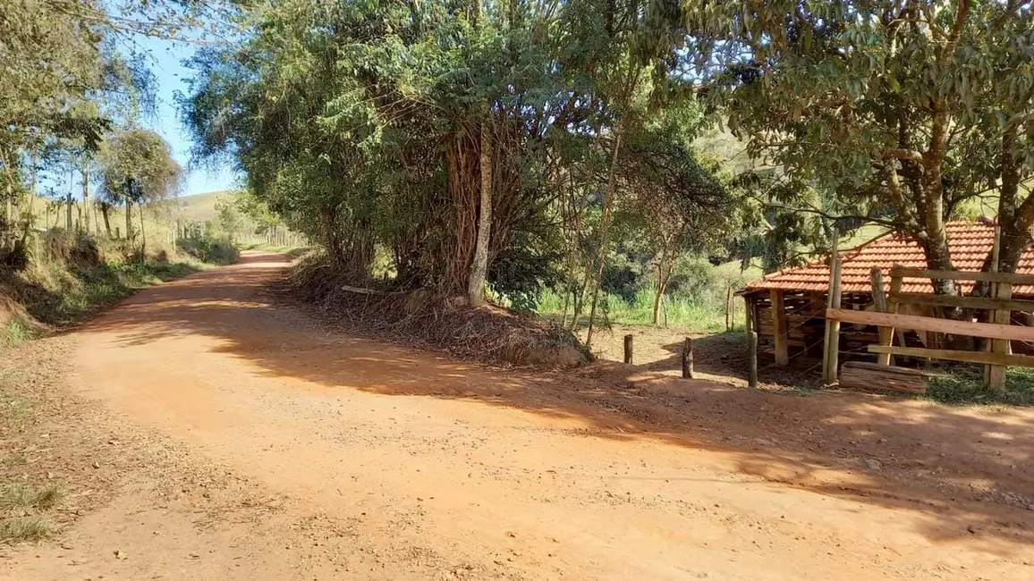 Foto 9 de Sítio / Rancho com 3 quartos à venda, 170m2 em Centro, Cunha - SP