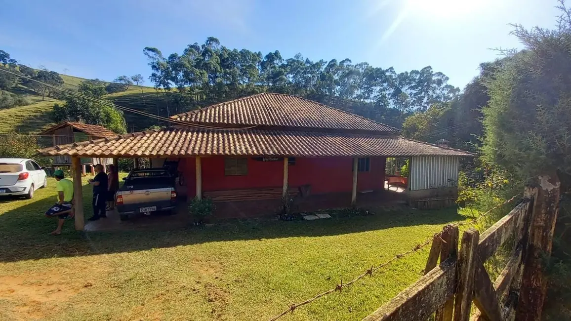 Foto 8 de Sítio / Rancho com 3 quartos à venda, 170m2 em Centro, Cunha - SP