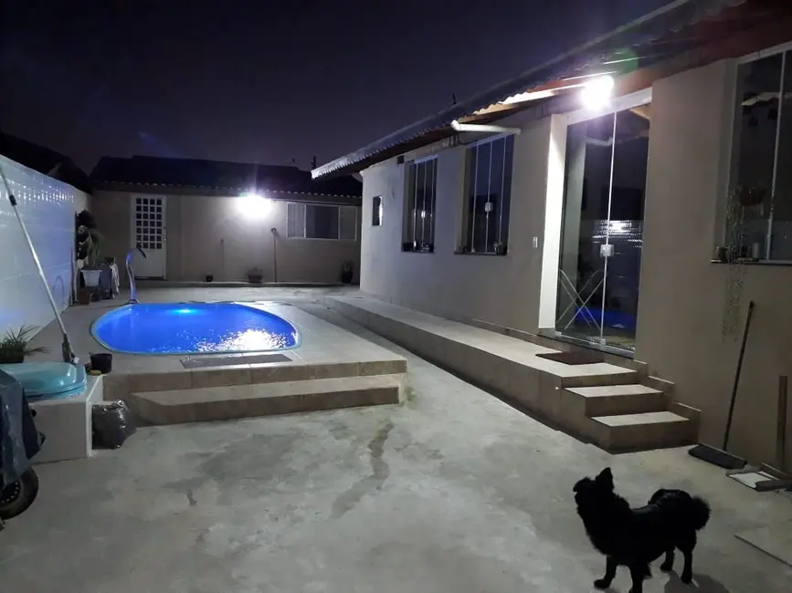 Foto 5 de Chácara com 4 quartos à venda, 270m2 em Guaratingueta - SP