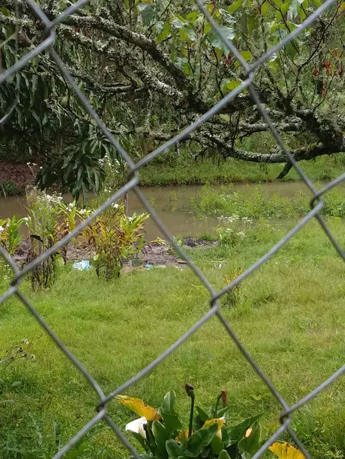 Sítio / Rancho com 5 quartos à venda, 250m2 em Sao Luiz Do Paraitinga - SP - imagem 6 Foto 6 de Sítio / Rancho com 5 quartos à venda, 250m2 em Sao Luiz Do Paraitinga - SP