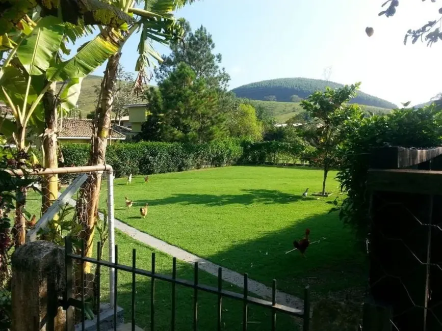 Chácara com 3 quartos à venda, 300m2 em Bom Sucesso, Pindamonhangaba - SP - imagem 5 Foto 5 de Chácara com 3 quartos à venda, 300m2 em Bom Sucesso, Pindamonhangaba - SP