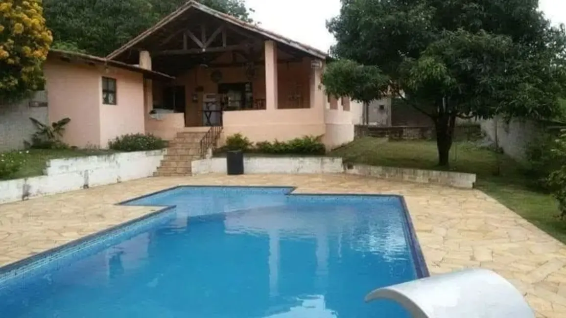 Foto 6 de Chácara com 3 quartos à venda, 145m2 em Tijuco Preto, Cacapava - SP