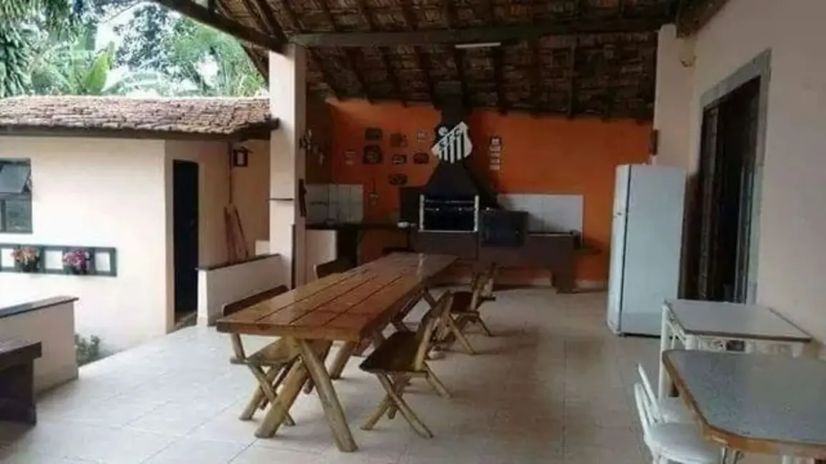 Foto 1 de Chácara com 3 quartos à venda, 145m2 em Tijuco Preto, Cacapava - SP