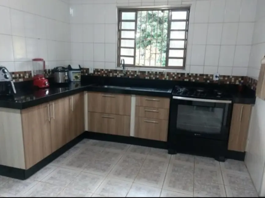 Chácara com 2 quartos à venda, 530m2 em Pindamonhangaba - SP - imagem 7 Foto 7 de Chácara com 2 quartos à venda, 530m2 em Pindamonhangaba - SP