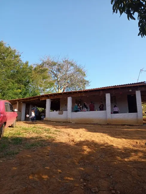 Foto 5 de Chácara com 2 quartos à venda, 2000m2 em Goiabal, Pindamonhangaba - SP