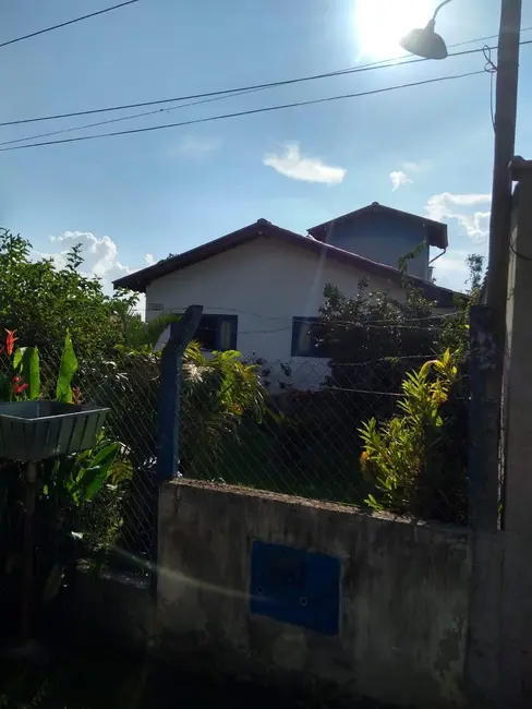 Foto 3 de Chácara com 2 quartos à venda, 230m2 em Mandú, Pindamonhangaba - SP