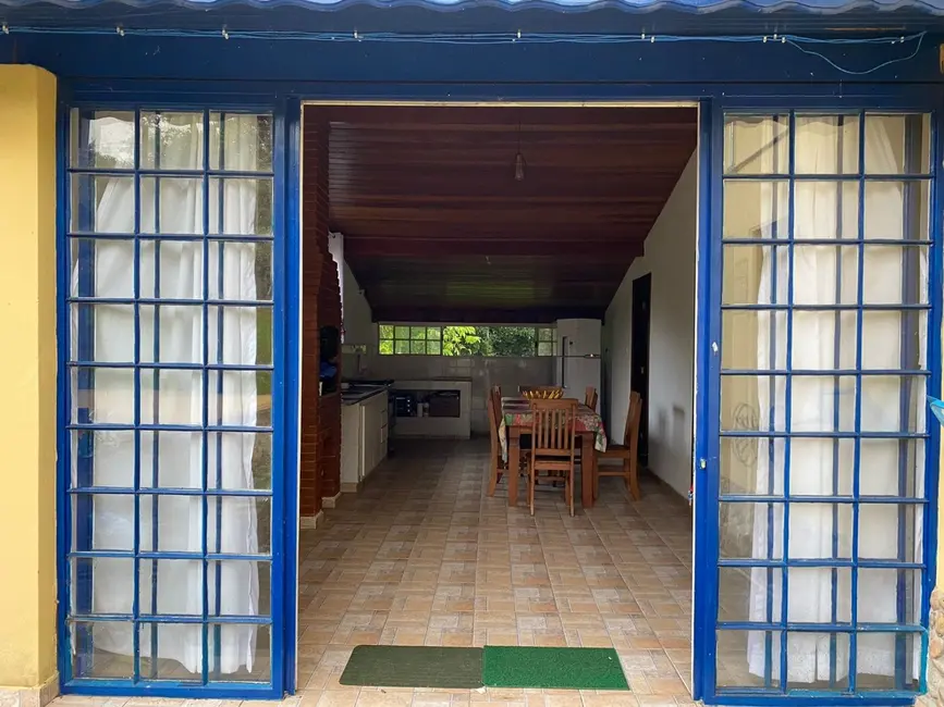 Foto 2 de Sítio / Rancho com 3 quartos à venda, 200m2 em Silveiras - SP