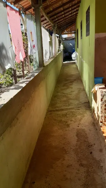 Foto 1 de Chácara com 3 quartos à venda, 120m2 em Pindamonhangaba - SP