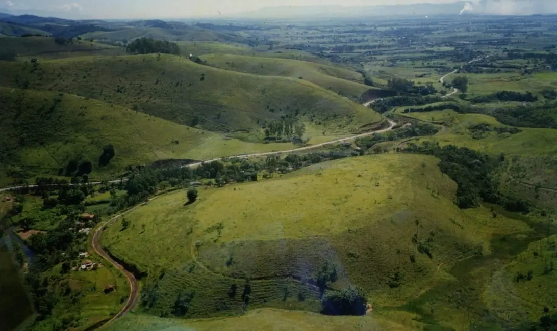 Foto 6 de Sítio / Rancho à venda, 20000m2 em Piracuama, Pindamonhangaba - SP