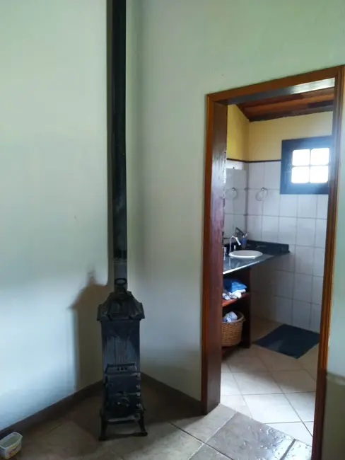 Foto 1 de Sítio / Rancho com 3 quartos à venda, 250m2 em Silveiras - SP
