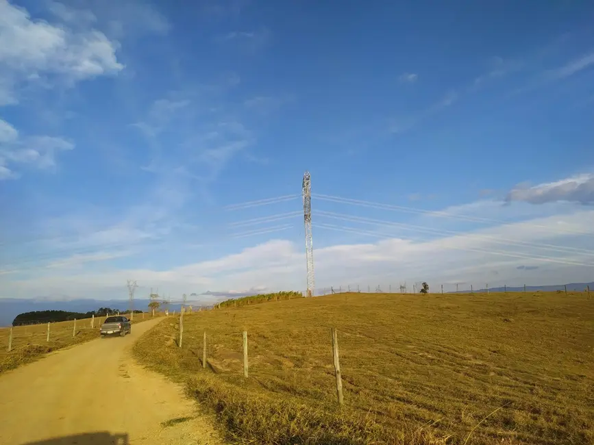 Foto 3 de Chácara com 3 quartos à venda, 4840000m2 em Cachoeira Paulista - SP