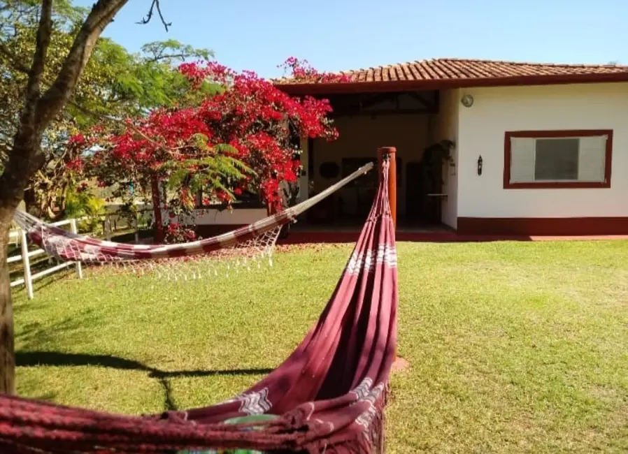 Chácara com 4 quartos à venda, 273m2 em Sao Luiz Do Paraitinga - SP - imagem 6 Foto 6 de Chácara com 4 quartos à venda, 273m2 em Sao Luiz Do Paraitinga - SP