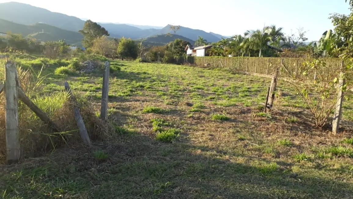 Foto 1 de Chácara à venda, 2500m2 em Mandú, Pindamonhangaba - SP