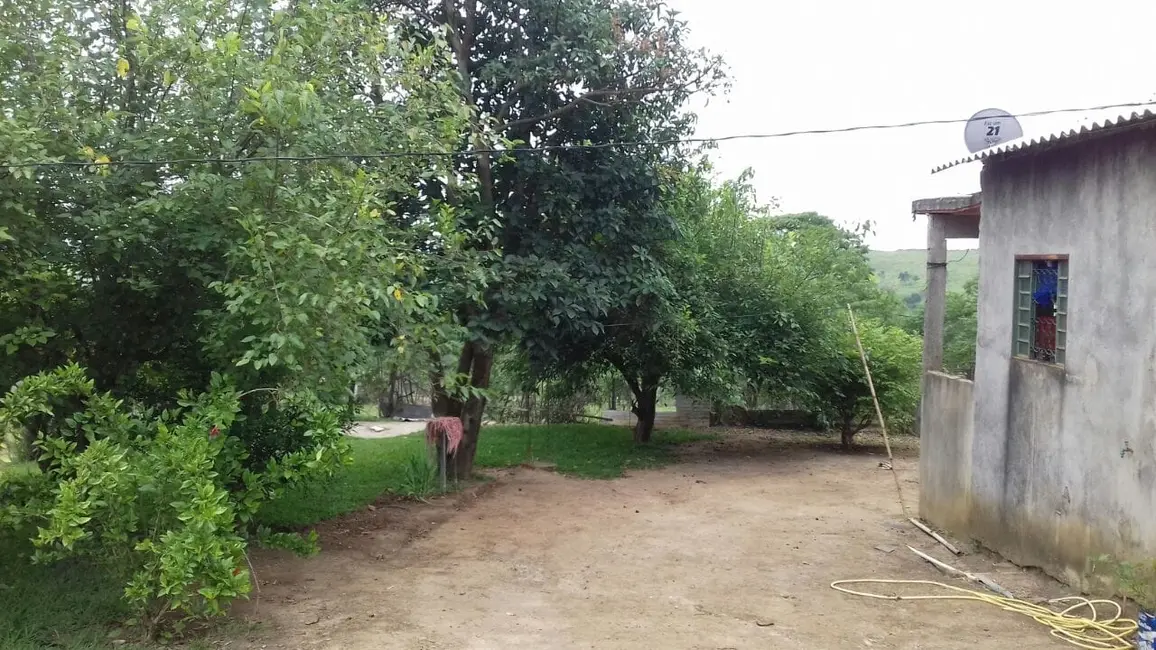 Foto 1 de Chácara com 2 quartos à venda, 1200m2 em Guaratingueta - SP