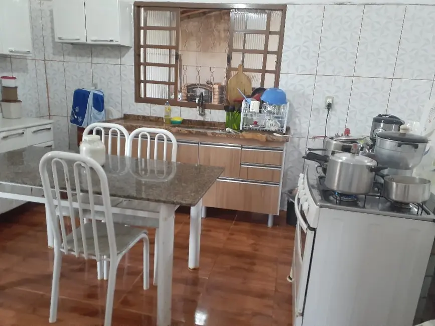 Foto 6 de Chácara com 2 quartos à venda, 100m2 em Goiabal, Pindamonhangaba - SP