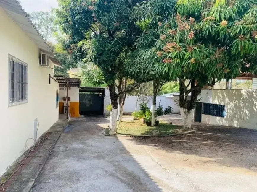 Foto 6 de Chácara com 3 quartos à venda, 440m2 em Tijuco Preto, Cacapava - SP