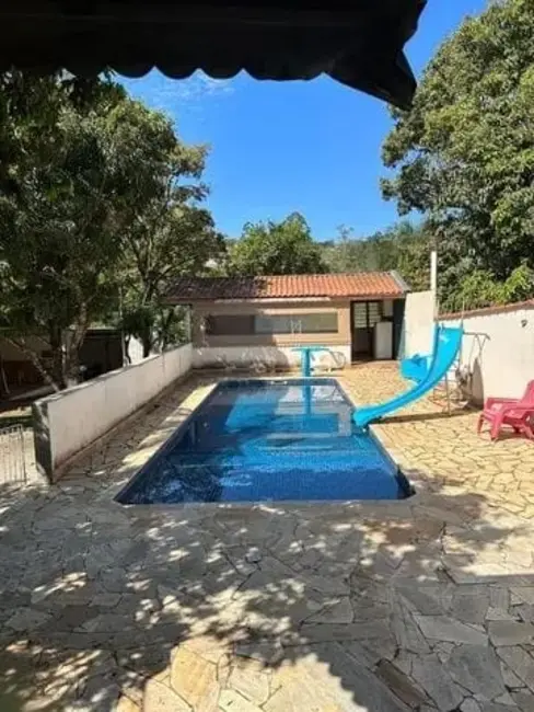 Foto 2 de Chácara com 3 quartos à venda, 440m2 em Tijuco Preto, Cacapava - SP