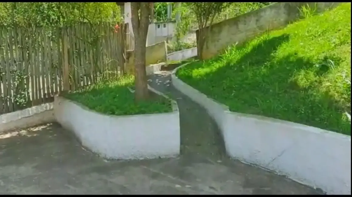 Foto 1 de Sítio / Rancho com 3 quartos à venda, 31000m2 em Redencao Da Serra - SP