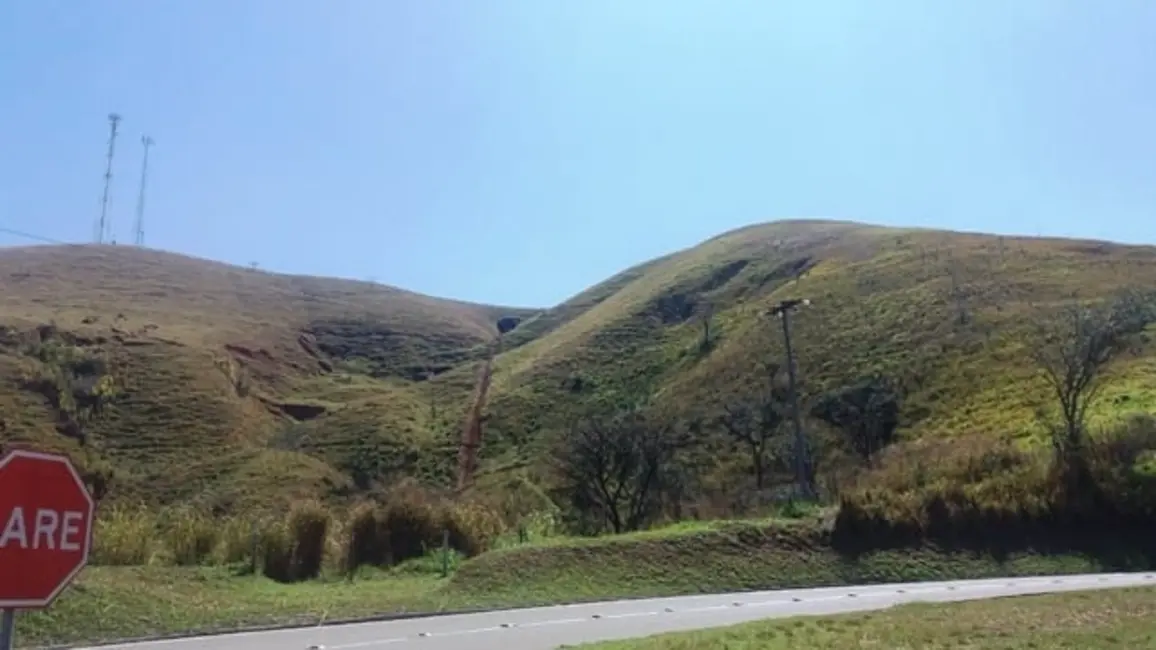 Foto 20 de Chácara à venda em Lavrinhas - SP