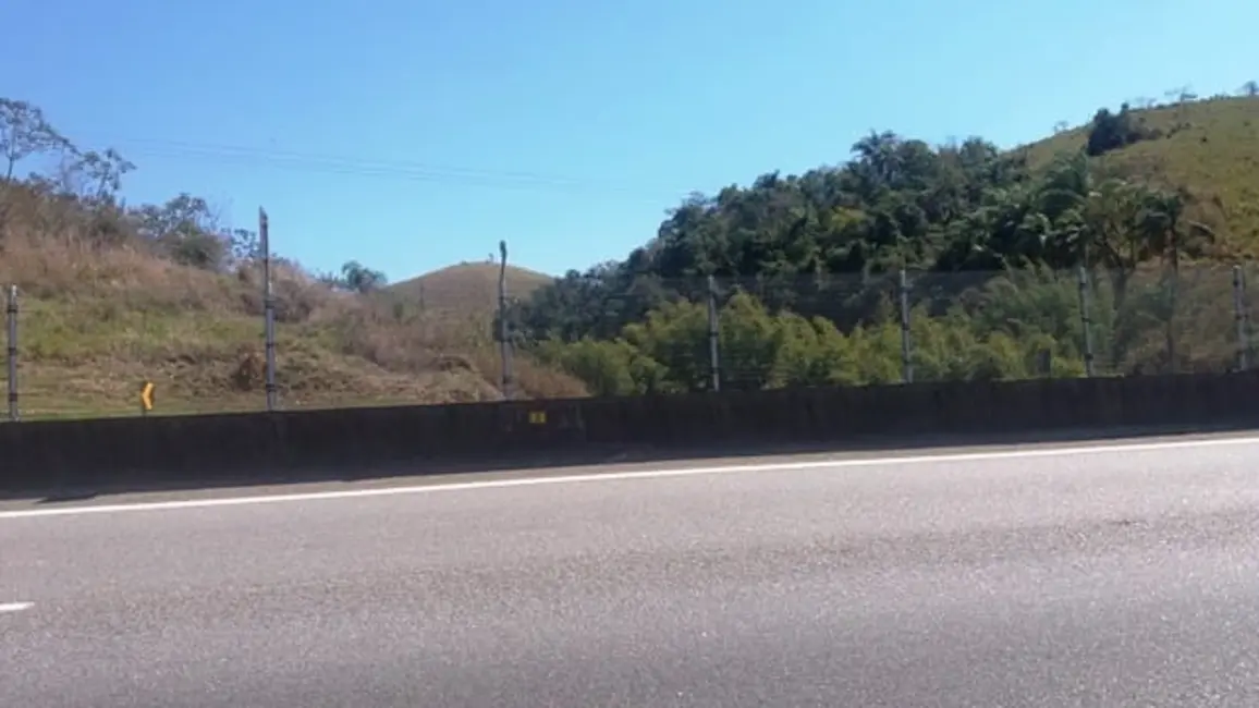 Foto 22 de Chácara à venda em Lavrinhas - SP