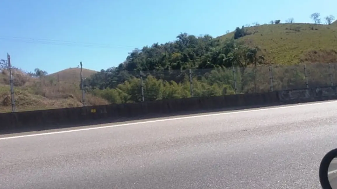 Foto 21 de Chácara à venda em Lavrinhas - SP