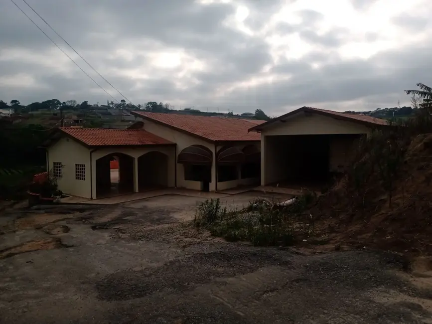 Foto 4 de Chácara com 6 quartos à venda, 15000m2 em Barreiro, Taubate - SP