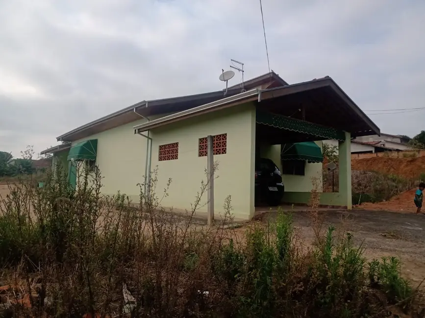 Foto 6 de Chácara com 6 quartos à venda, 15000m2 em Barreiro, Taubate - SP