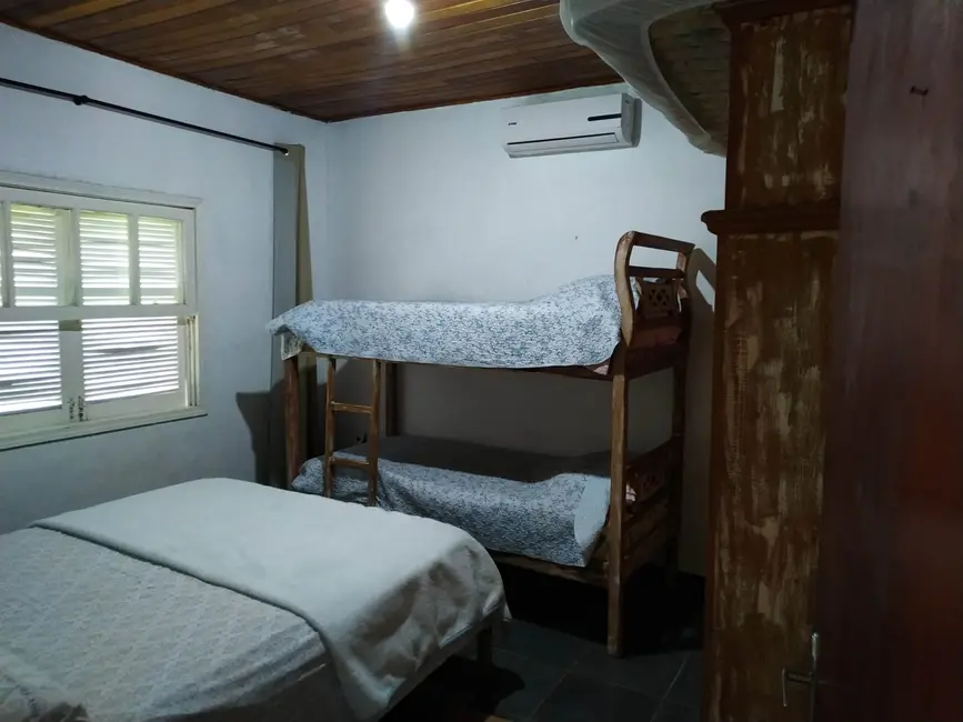 Foto 1 de Sítio / Rancho com 3 quartos à venda, 108000m2 em Sao Jose Dos Campos - SP