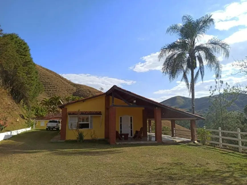 Foto 2 de Sítio / Rancho com 3 quartos à venda, 108000m2 em Sao Jose Dos Campos - SP