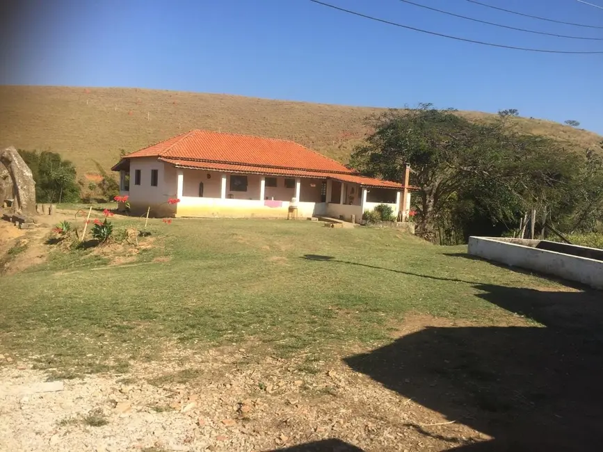 Sítio / Rancho com 3 quartos à venda, 266200m2 em Cruzeiro - SP - imagem 7 Foto 7 de Sítio / Rancho com 3 quartos à venda, 266200m2 em Cruzeiro - SP
