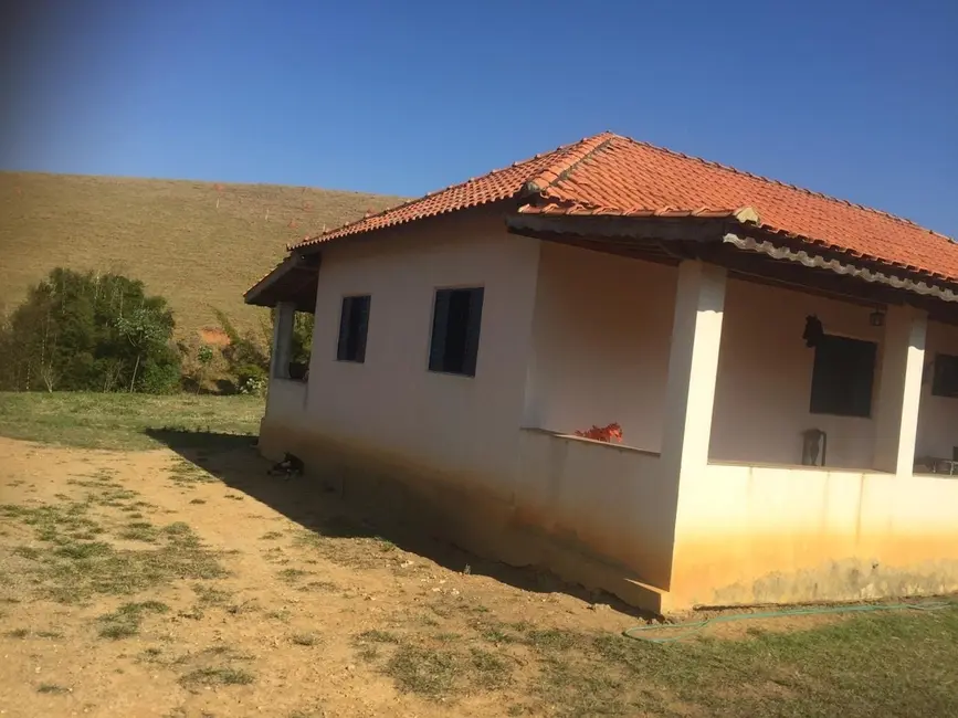 Foto 1 de Sítio / Rancho com 3 quartos à venda, 266200m2 em Cruzeiro - SP
