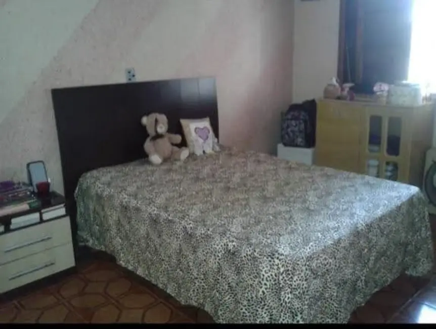 Foto 9 de Chácara com 3 quartos à venda, 800m2 em Jardim Carlota, Pindamonhangaba - SP