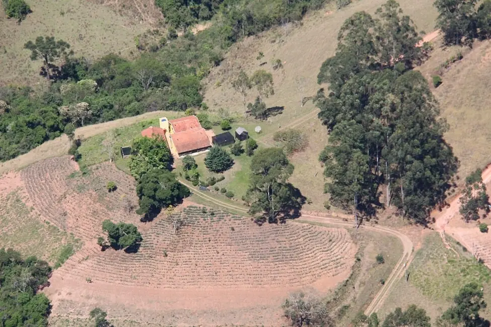 Foto 55 de Chácara à venda, 726000m2 em Silveiras - SP