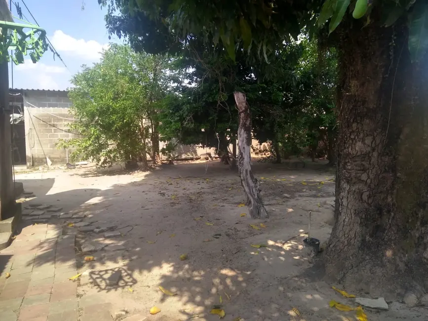 Foto 3 de Chácara com 3 quartos à venda, 600m2 em Vila Santa Fé, Taubate - SP