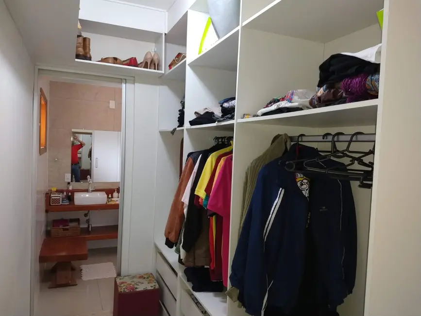 Foto 8 de Chácara com 4 quartos à venda, 500m2 em Alto do Piracuama, Pindamonhangaba - SP