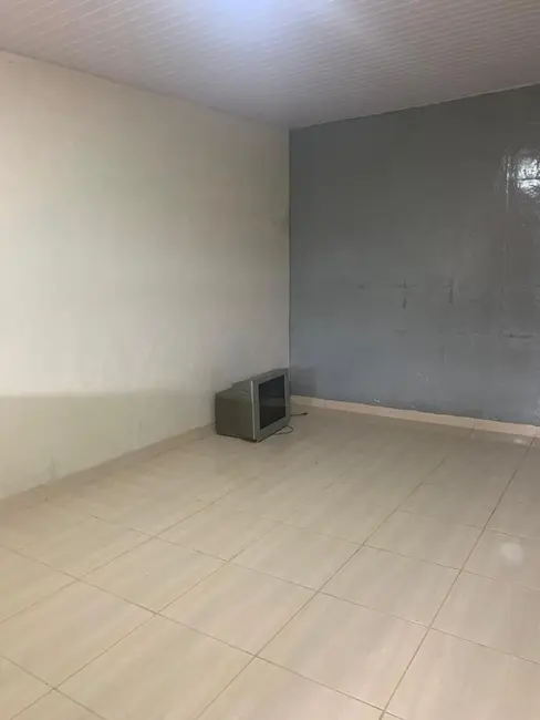 Foto 4 de Chácara com 2 quartos à venda, 700m2 em Goiabal, Pindamonhangaba - SP