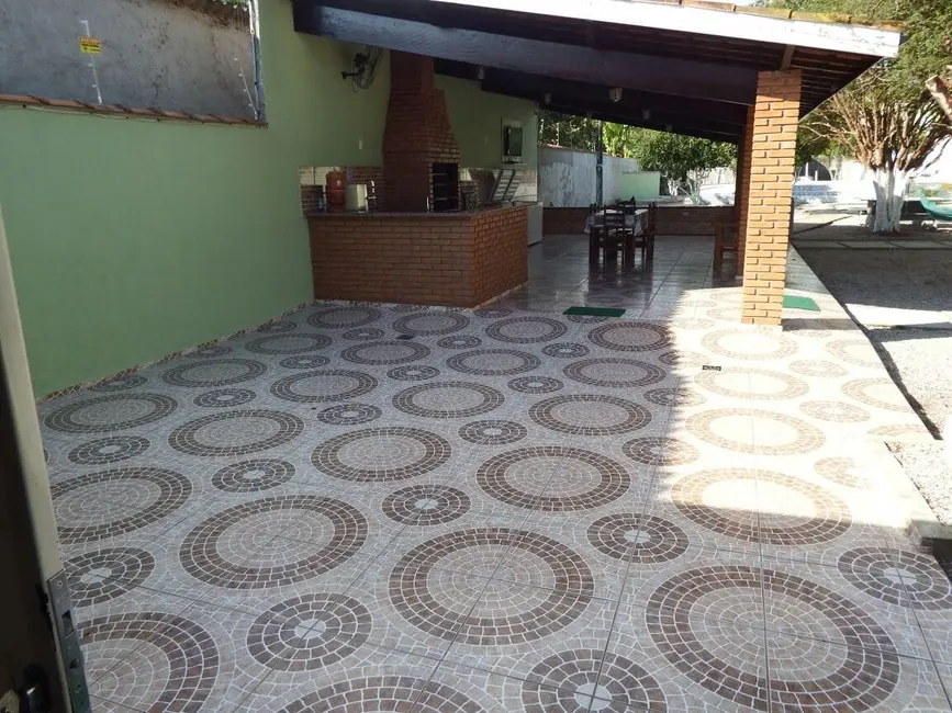 Foto 3 de Chácara com 3 quartos à venda, 600m2 em Bom Sucesso, Pindamonhangaba - SP