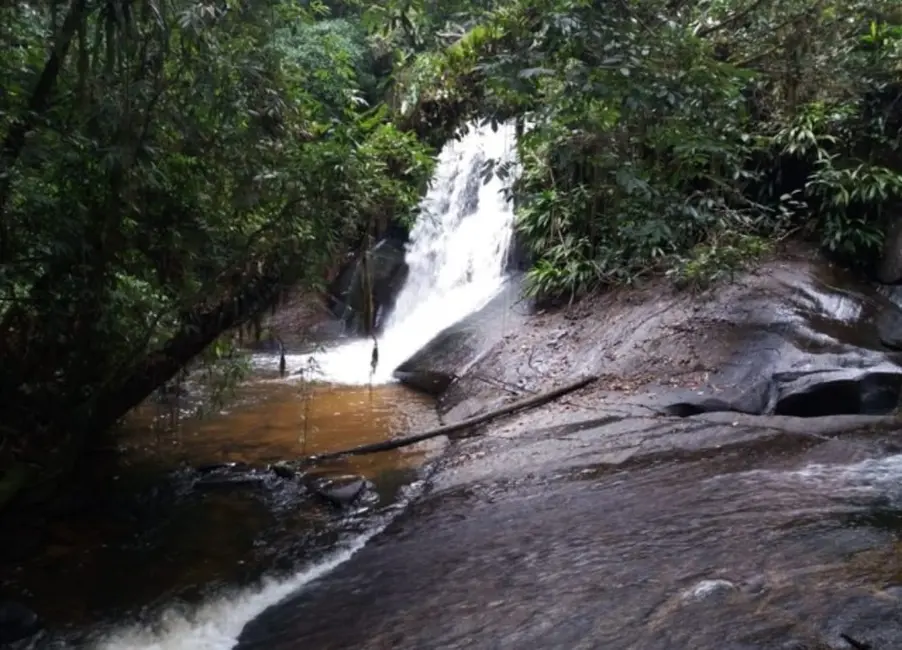 Sítio / Rancho com 2 quartos à venda, 170000m2 em Paraibuna - SP - imagem 5 Foto 5 de Sítio / Rancho com 2 quartos à venda, 170000m2 em Paraibuna - SP