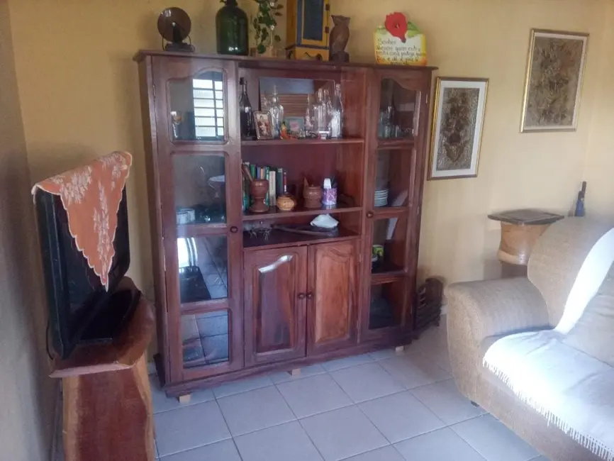 Foto 6 de Chácara com 2 quartos à venda, 3000m2 em Granjas Rurais Reunidas São Judas Tadeu, Taubate - SP