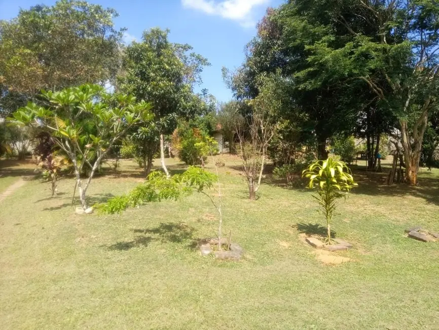 Foto 9 de Chácara com 2 quartos à venda, 3000m2 em Granjas Rurais Reunidas São Judas Tadeu, Taubate - SP