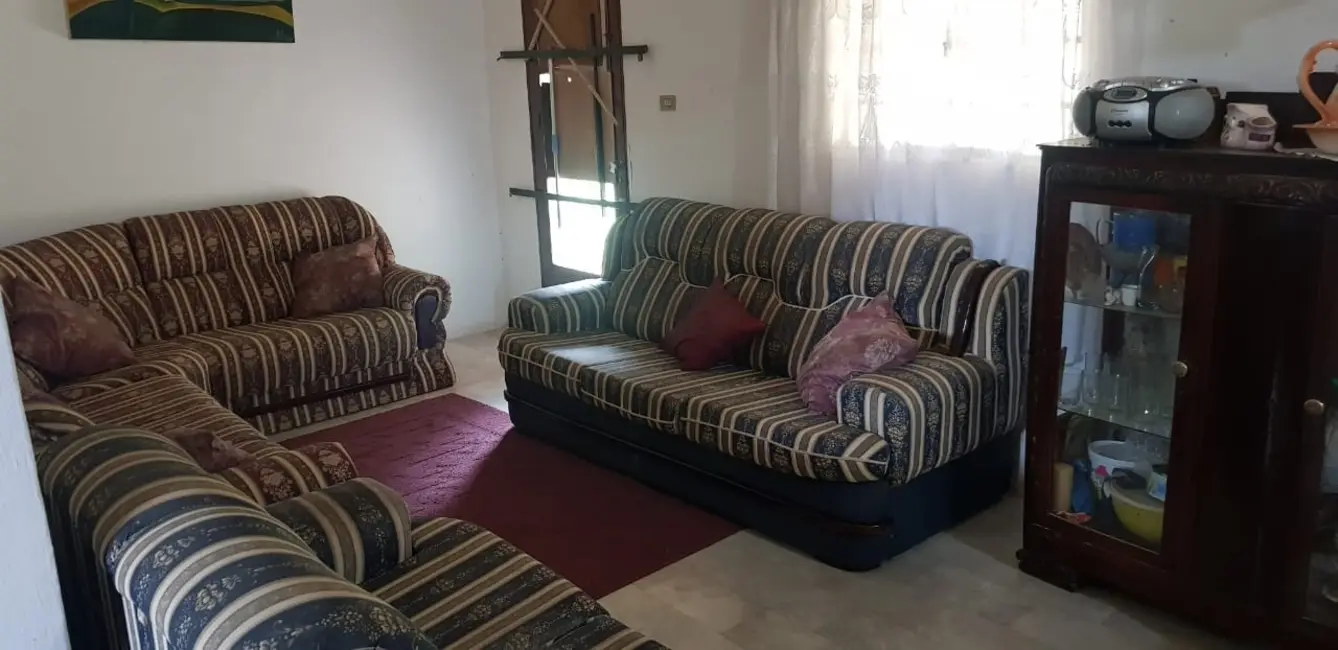 Foto 3 de Chácara com 2 quartos à venda, 158m2 em Goiabal, Pindamonhangaba - SP