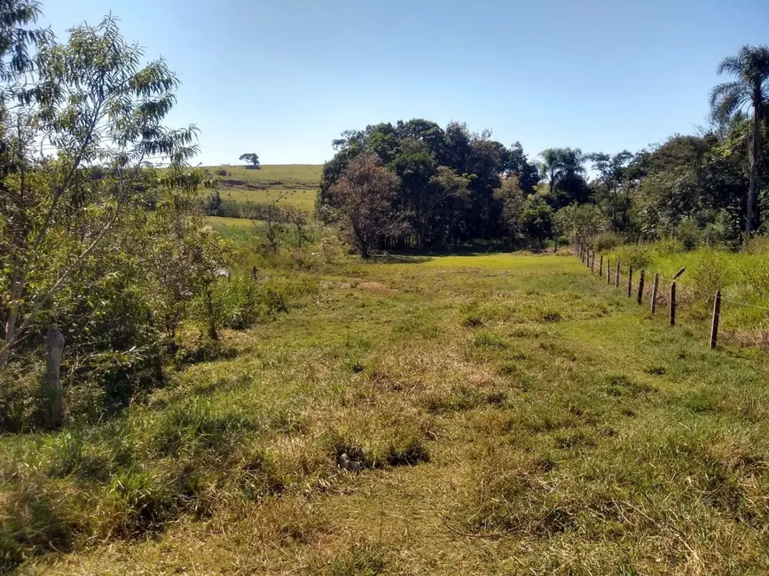 Foto 12 de Chácara à venda, 4000m2 em Bosque dos Ipês, Guaratingueta - SP