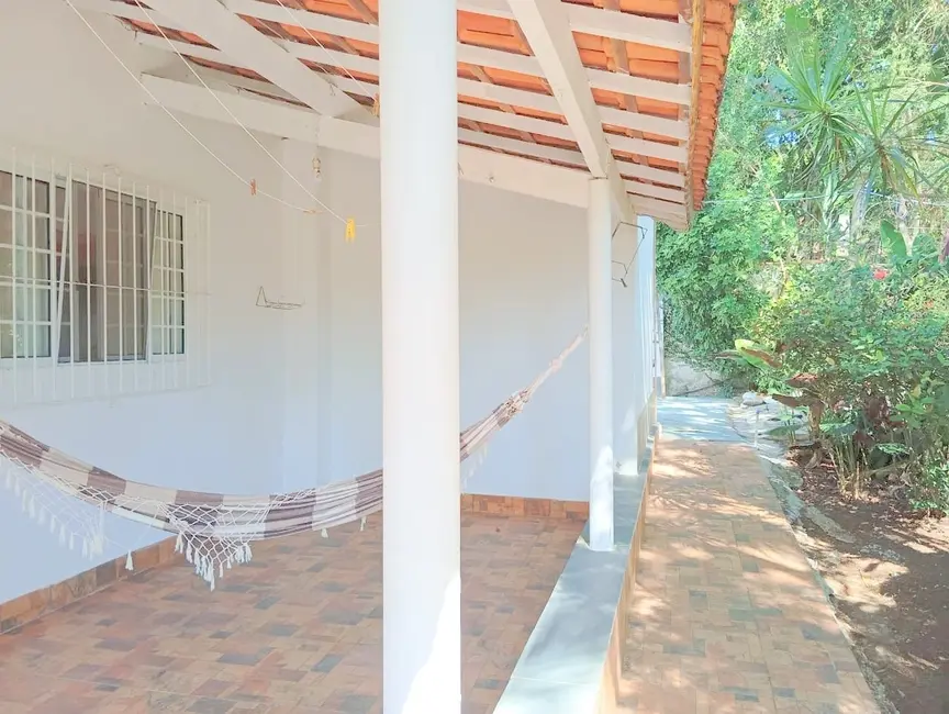 Foto 5 de Chácara com 10 quartos à venda, 4000m2 em Bom Jardim II, Guaratingueta - SP