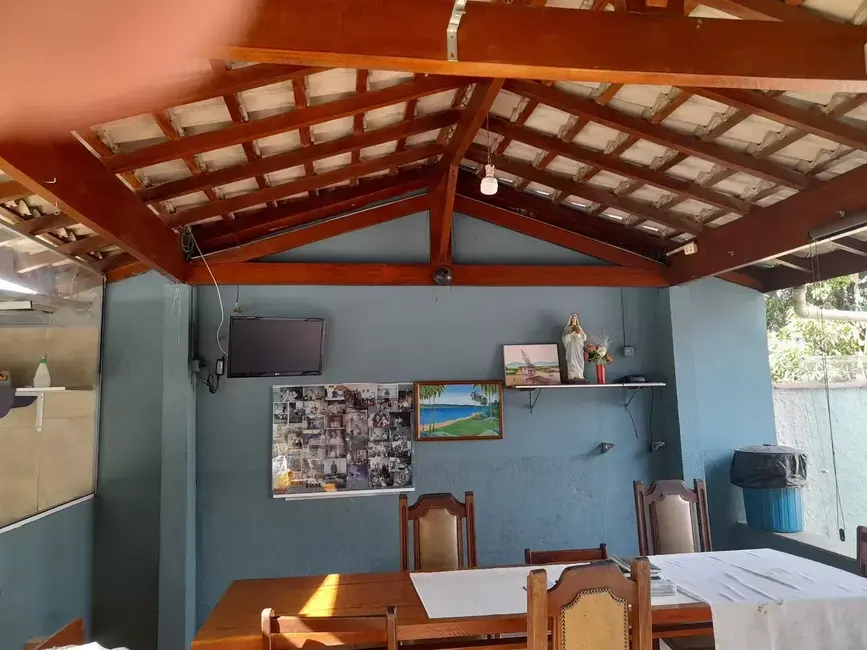 Foto 9 de Chácara com 3 quartos à venda, 240m2 em Pinhão, Taubate - SP