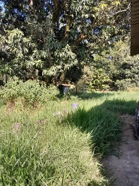 Foto 4 de Chácara com 3 quartos à venda, 134m2 em Chácaras Reunidas, Pindamonhangaba - SP