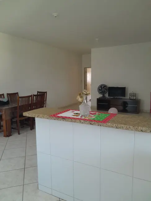 Chácara com 3 quartos à venda, 134m2 em Chácaras Reunidas, Pindamonhangaba - SP - imagem 8 Foto 8 de Chácara com 3 quartos à venda, 134m2 em Chácaras Reunidas, Pindamonhangaba - SP